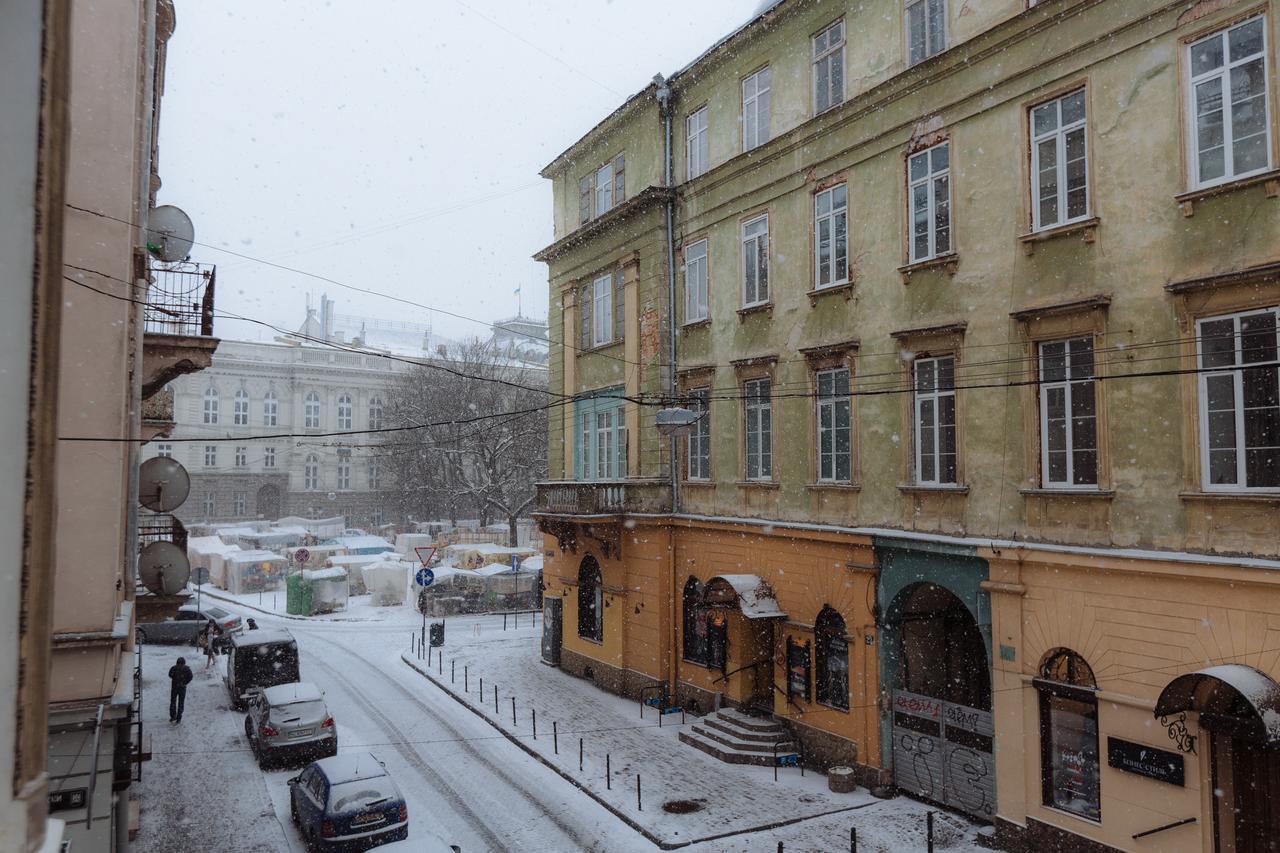 Apartments On Teatralna 26 Lviv Eksteriør bilde